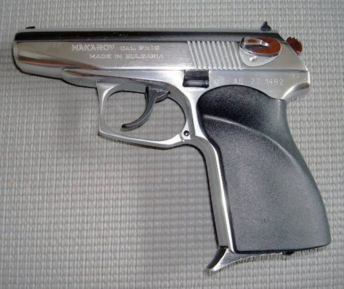 Болгарский Макаров - пистолет Arsenal P-M01