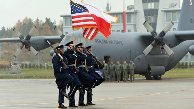 Польша на саммите НАТО будет настаивать на расширении сил альянса на востоке Европы