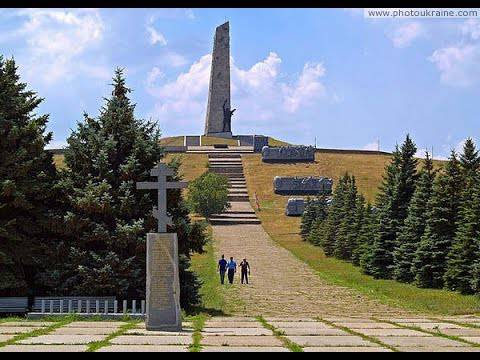 На Саур могиле вспомнили воинов, погибших за Донбасс