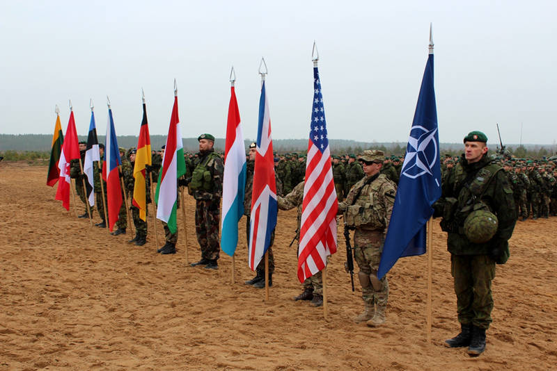 О некоторых аспектах расширения НАТО