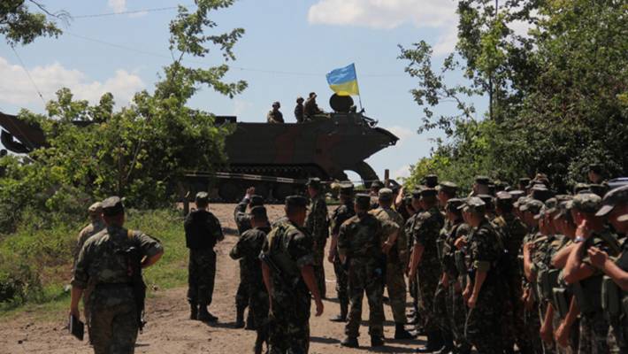 Первый Украинский: отвод сил Новороссии для силовиков стал командой «фас»