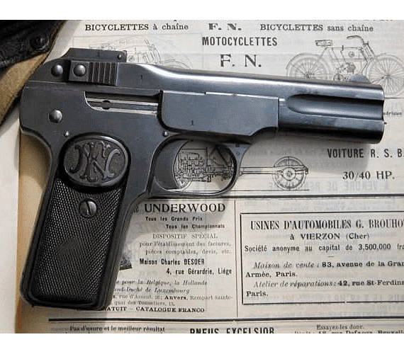 Пистолет Browning M1900