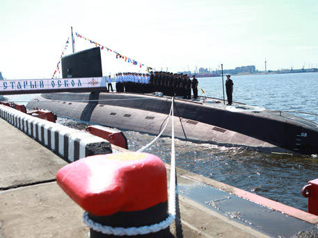 Подлодка «Старый Оскол» вошла в состав ВМФ России
