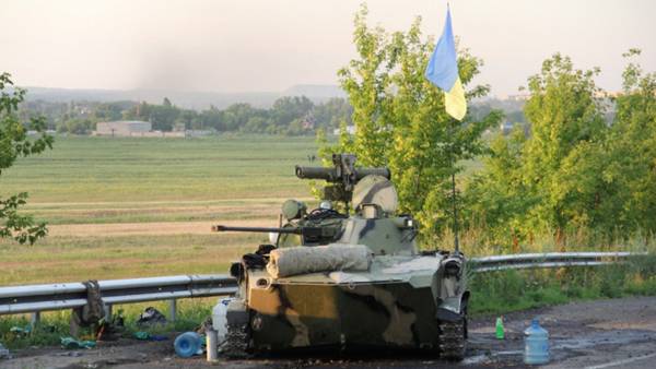 Первый Украинский: Горловка не сдается, под Луганском уже сутки идет бой