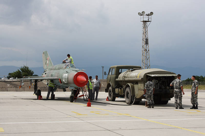 Истребители МиГ-21бис болгарских ВВС