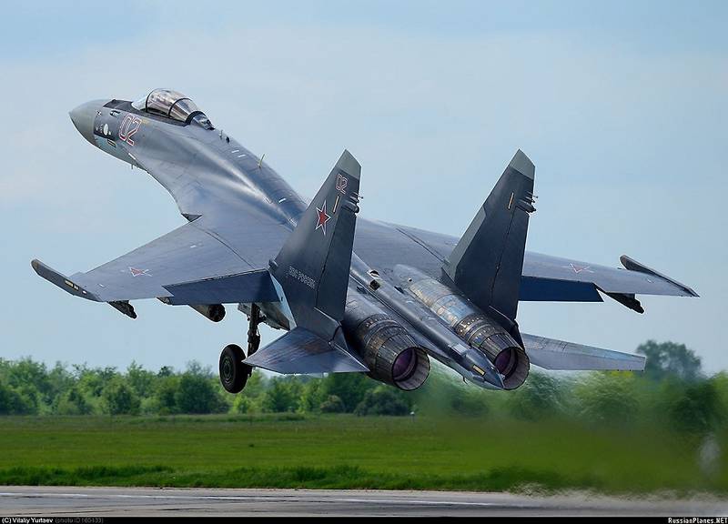 СМИ: Истребители Су-35 для ВВС стали дороже в полтора раза СМИ: Истребители Су-35 для ВВС стали дороже в полтора раза