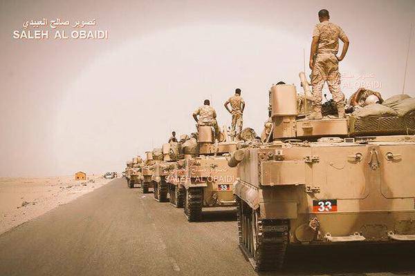 В Аден введены сотни саудовских танков, 1500 солдат ОАЭ