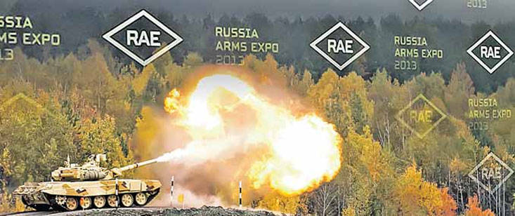 Премьера "Армат": танка Т-14 и боевой машины Т-15 в условиях, приближенных к боевым Премьера "Армат": танка Т-14 и боевой машины Т-15 в условиях, приближенных к боевым