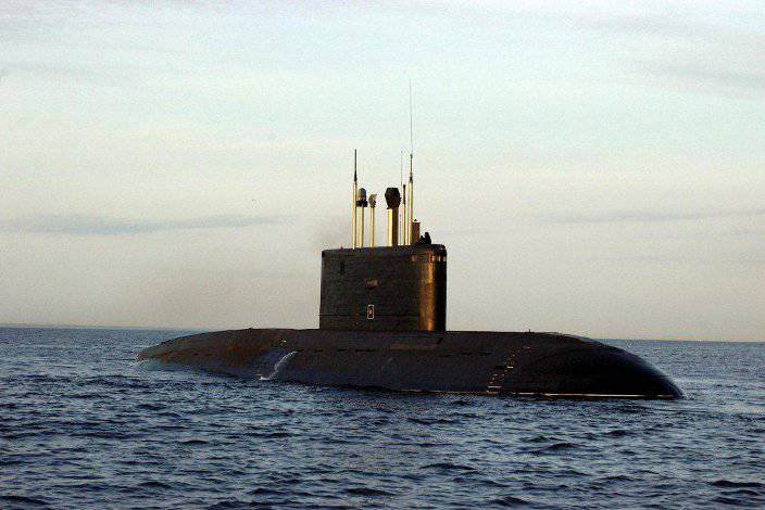 Подлодка «Новороссийск» начала межфлотский переход на Черное море Подлодка «Новороссийск» начала межфлотский переход на Черное море