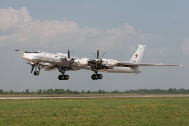 Украинские СМИ сообщили о продаже бомбардировщиков Ту-95 неизвестному покупателю