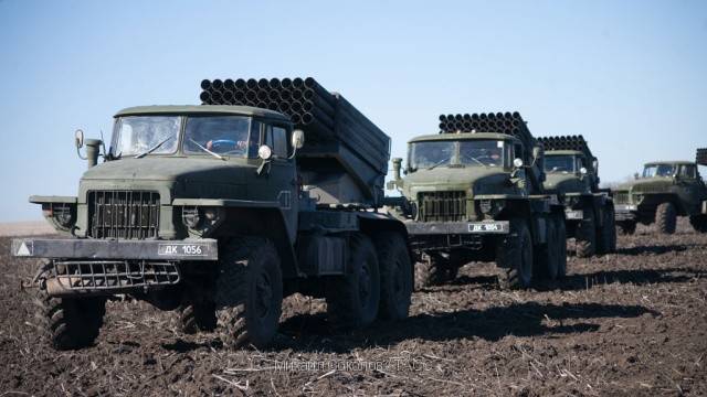 Stratfor: Донбасс ждет «жаркий» август — снова вспыхнет война