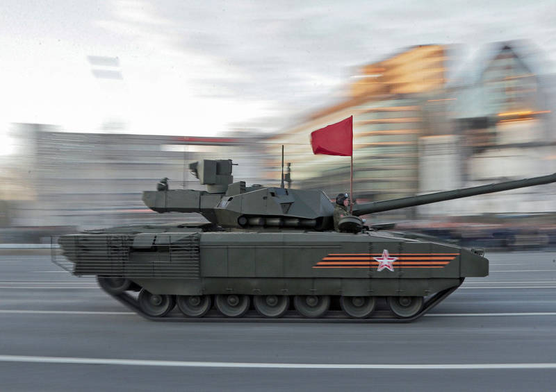 Танковая армия, оснащенная машинами на платформе «Армата», может появиться в Крыму Танковая армия, оснащенная машинами на платформе «Армата», может появиться в Крыму