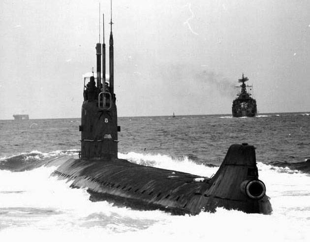 Первые советские атомные подводные лодки проекта 627