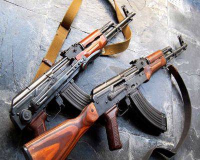 Киев: оружие продается на продуктовых рынках