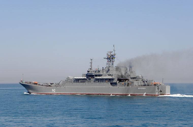 БДК «Новочеркасск» и «Королев» участвуют в «Сирийском экспрессе»? БДК «Новочеркасск» и «Королев» участвуют в «Сирийском экспрессе»?