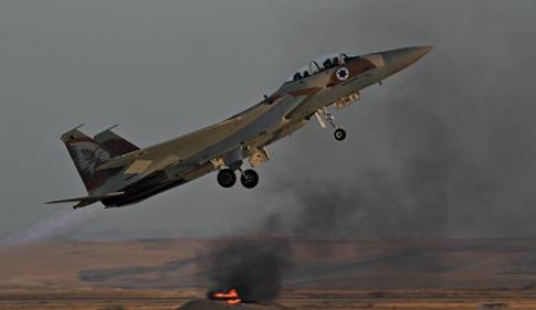 ВВС Израиля нанесли удары по позиции сирийской армии