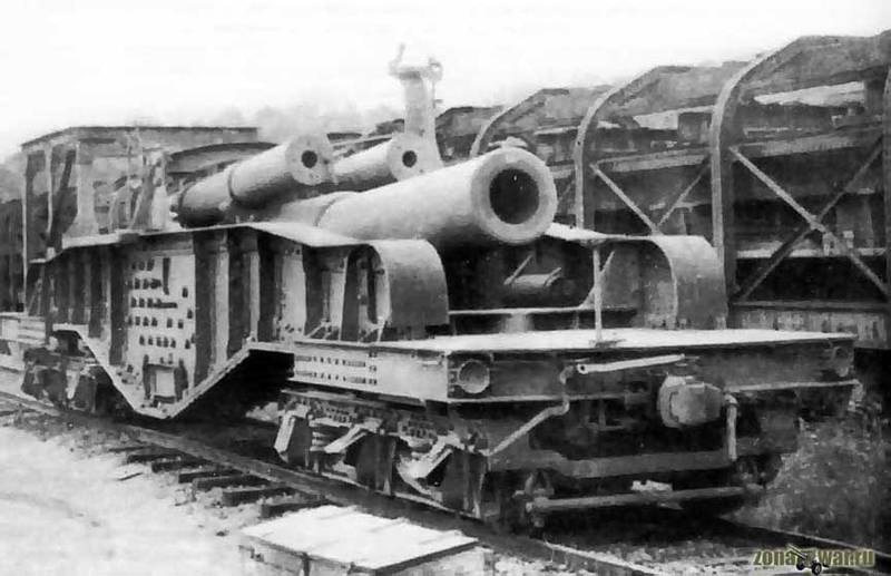 406-мм гаубица М1918 МI на железнодорожном транспортере М1918 МI