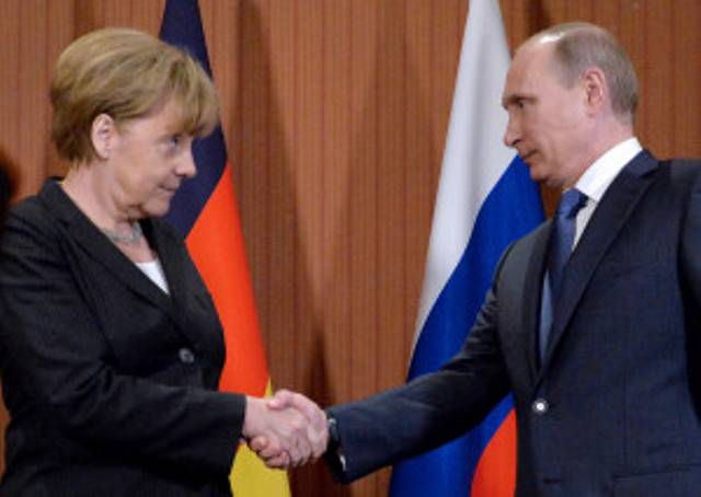 Меркель выступила за европейскую безопасность вместе с Россией