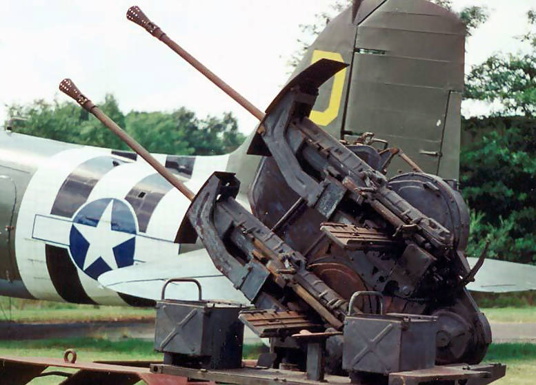 Легкие 37-мм зенитки «Flak 43» и «Flakvierling 43»