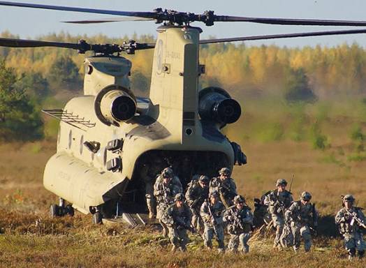 Русские идут: НАТО приучает европейцев к новой холодной войне