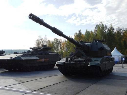 Новейшая самоходка 2С35 "Коалиция-СВ" на RAE-2015 стала объектом зависти иностранных артиллеристов