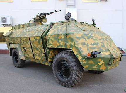 Блогеры посмеялись над новым украинским броневиком