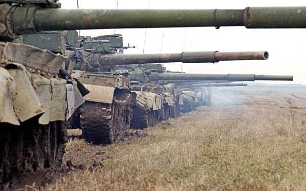Ополченцы ДНР намерены отвести из района Горловки 10 танков