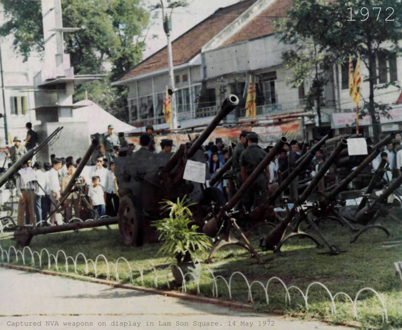 Выставка трофейного вооружения, захваченного армией Южного Вьетнама
