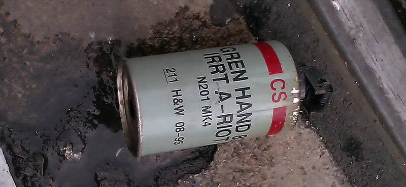 Дымовые гранаты с раздражающим газом «CS» Дымовые гранаты с раздражающим газом «CS»