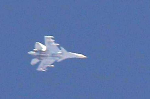 В небе над Сирией замечен российский истребитель с ракетами «воздух-воздух»