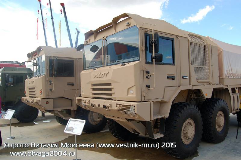 Военные автомобили «Волат» МЗКТ на военно-техническом форуме «Армия-2015» - фотообзор