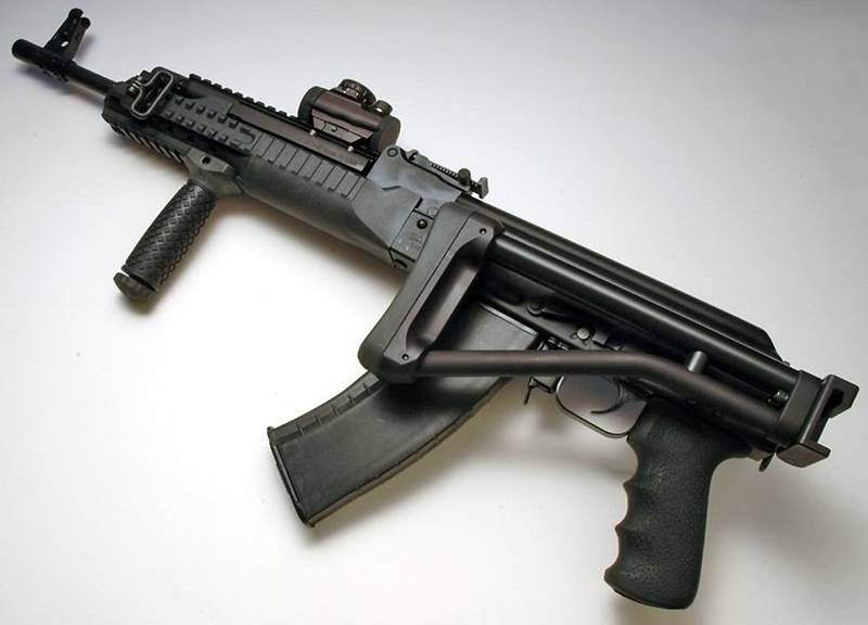 Новейшую «Сайгу» и другие автоматы представили на оружейной выставке в Москве