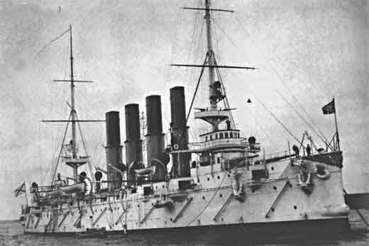 Как крейсер "Варяг" находился в плену у японцев?