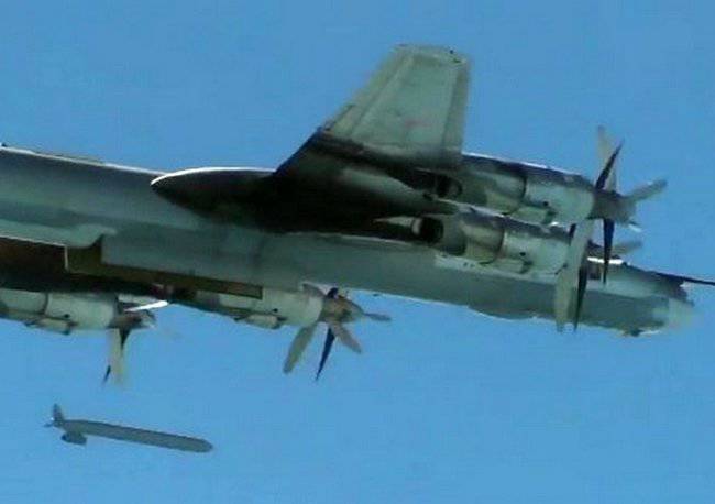 Россия начала третий массированный авиаудар по боевикам в Сирии