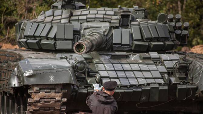 Первый Украинский: битва за Горловку, танки из «Лего», обет молчания ЛНР
