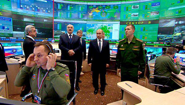Западные СМИ в восторге от Национального центра управления обороной России