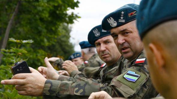 Минобороны Польши заинтересовалось звонками солдатам с российского номера