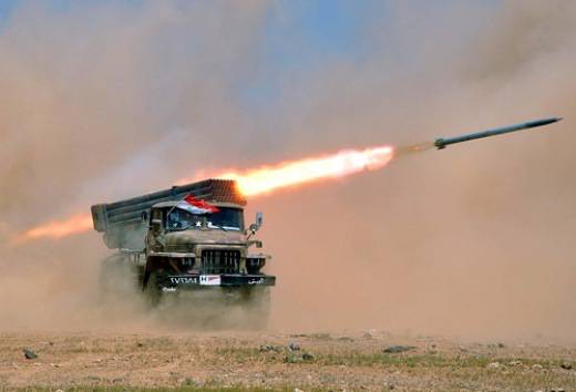 Сирийская армия с новыми установками БМ-21 "Град" размажет террористов по пустыне