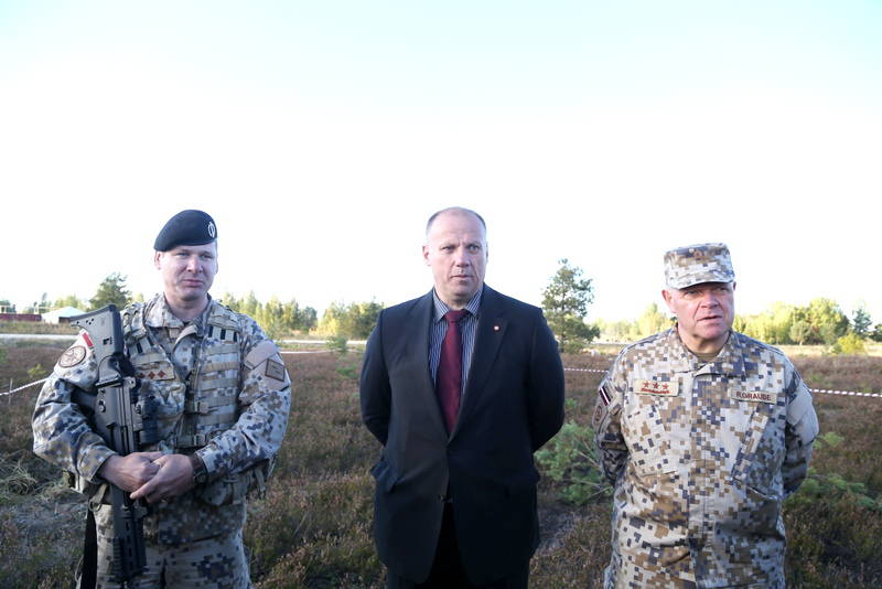 Министр обороны Латвии обнулил все потуги НАТО в Прибалтике