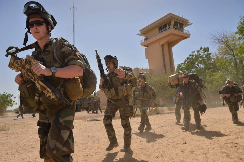 В Мали засветился бледнолицый спецназ