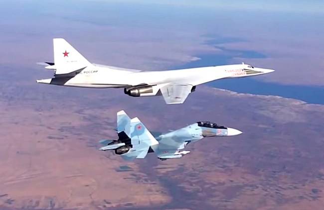 Ту-160 и Ту-95МС за четверо суток провели более 200 часов в небе Сирии