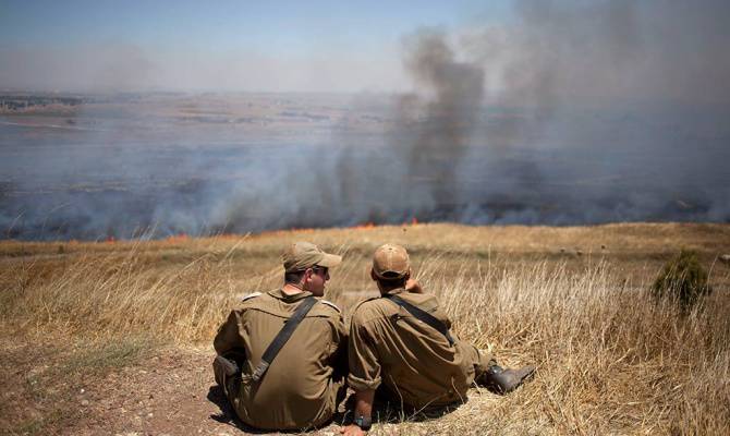 На севере Израиля слышны взрывы, обстрел ведется из Ливана
