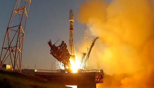 Два военных спутника России выведены на орбиту