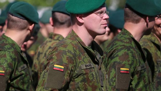 Литовский спецназ расстрелял машину c гражданскими