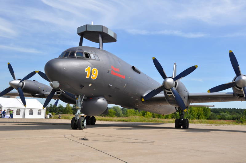 Экипажи авиации ТОФ ищут подлодки условного противника на Дальнем Востоке