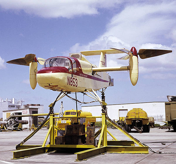 Экспериментальный самолет вертикального взлета и посадки Curtiss-Wright Х-100