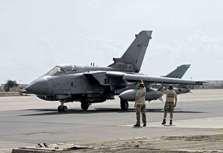 Британские ВВС готовятся нанести удары по Сирии