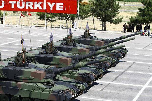 Leopard, F-16 и подводные лодки: чем сильна современная турецкая армия