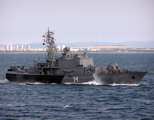Малые пограничные сторожевые и противолодочные корабли проекта 12412 «Молния-2»
