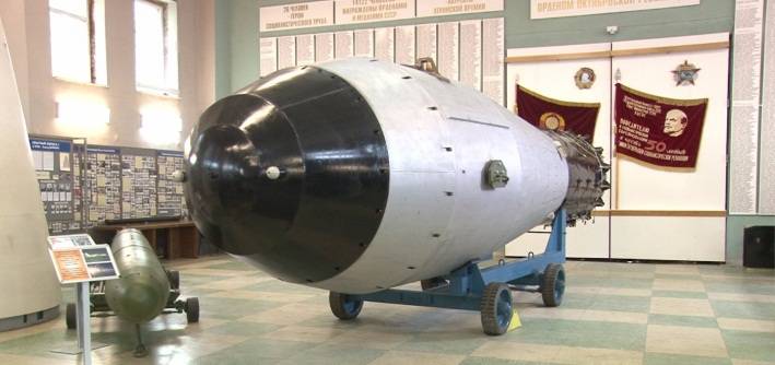 В радиоактивный пепел: применит ли Россия против террористов ядерное оружие
